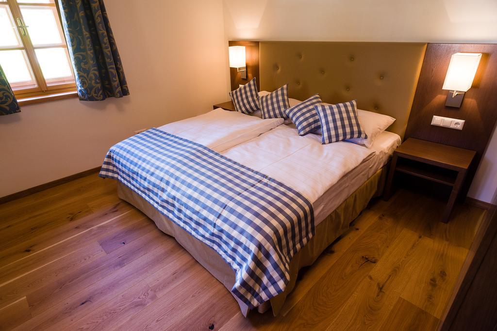 Stiftsschmiede Ossiach Hotel Værelse billede
